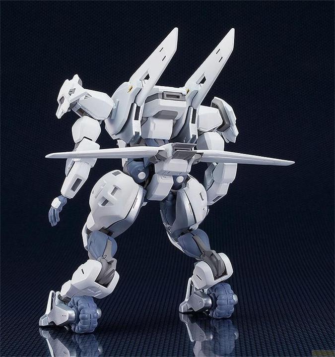 Actual product image Good Smile Company Bang Brave Bang Bravern Moderoid Plastic Model Kits M2 Exceed Rhino 11 cm