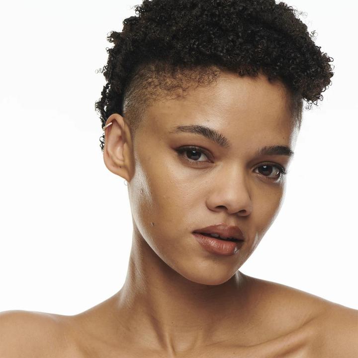 Image du produit MAC Cosmetics M.A.C. Studio Rad Serum Pow Fond de Teint NC38 (N° NC38)