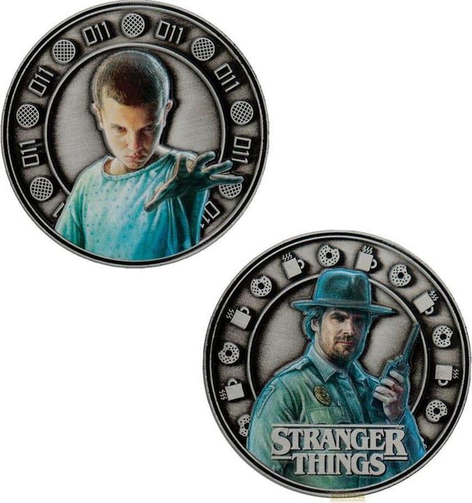Actual product image Fanattik Stranger Things collectible coin Eleven & Hopper 4 cm