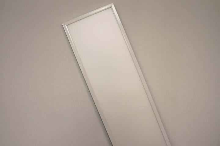Sun Cracks 200507 LED panel light