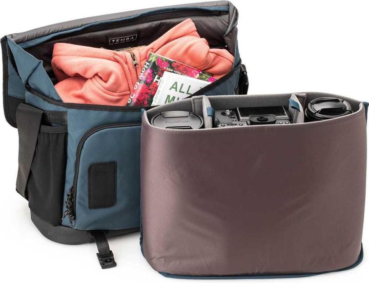 Actual product image Tenba DNA 16 Slim Messenger (Camera shoulder bag)