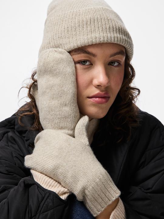 Image du produit Pieces PCNYNNE MÜTZE UND FAUSTHANDSCHUHE Accessoire-Set (Taille unique)