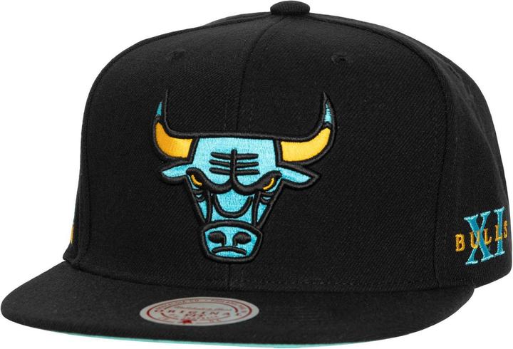 Actual product image Mitchell & Ness Snapback Cap - CORE XI Chicago Bulls (One size)