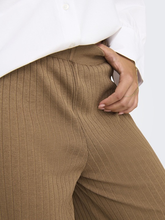Actual product image Only ONLTHELMA Weiter Beinschnitt Gestrickte Hose Gestrickte Hose (M)