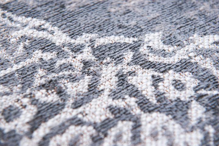 Actual product image Louis de Poortere Fading World Kirman (280 x 390 cm)