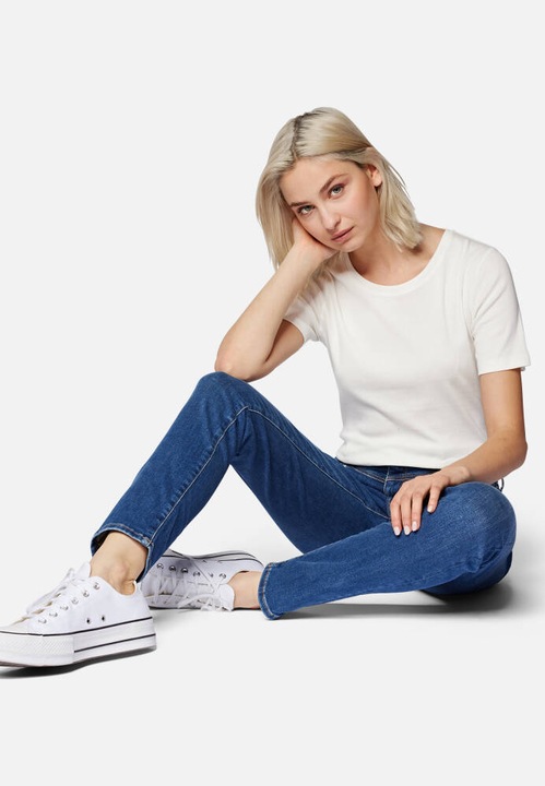 Actual product image Mavi Sophie L30 (W33/L33)