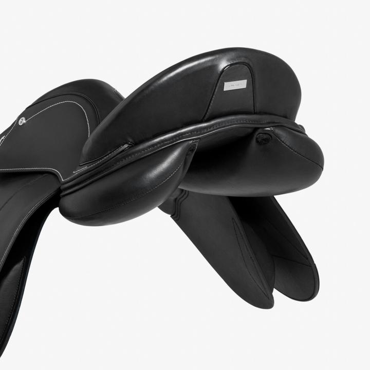 Actual product image Fouganza Leather riding saddle