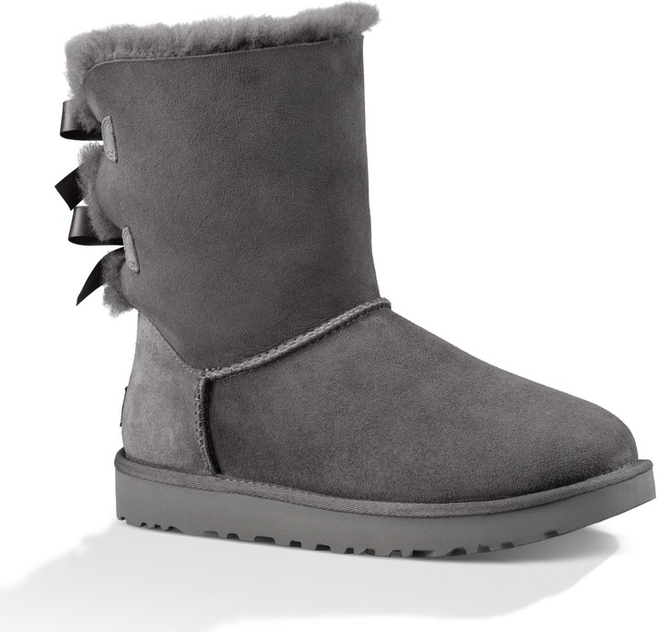 Actual product image Ugg Bailey Bow II (37)