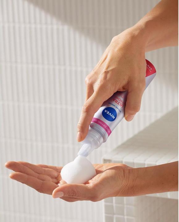 Produktbild NIVEA Ultra Strong Styling Mousse (150 ml, Schaumfestiger)