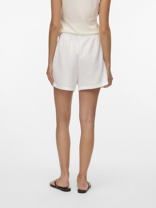 Actual product image Vero Moda Vmmelaney Shorts Wvn Ga Noos (L)