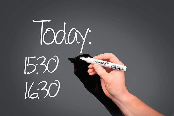 Actual product image Legamaster Magnetic Glassboard Colour (60 x 80 cm)