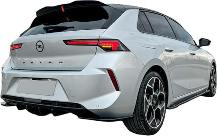 Produktbild One Way Oneway Achterbumperskirt (Diffuser) compatibel met Opel Astra L HB 2021- - Glanzend zwart