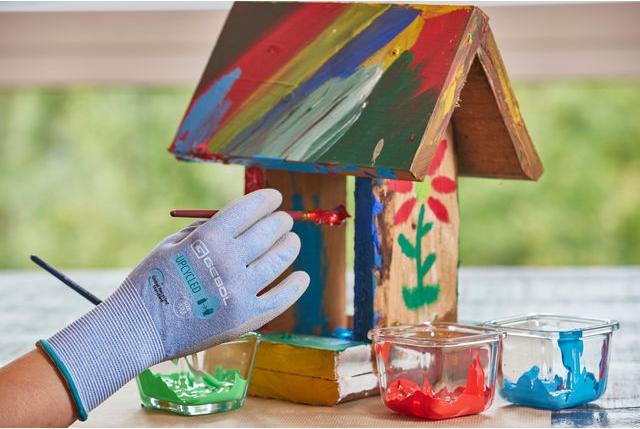 Actual product image Gebol Arbeitshandschuh Upcycled Sensitive hellblau 6 (6)