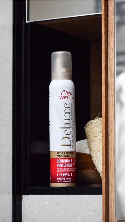 Productafbeelding Wella DELUXE Definitie & Bescherming, pianka do włosów, 200 ml (Schuimmiddel, 200 ml)