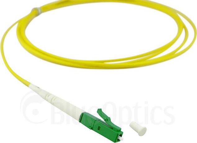 Produktbild BlueOptics Simplex LWL Patchkabel LC-UPC/LC-APC Singlemode 2 Meter (2 m)