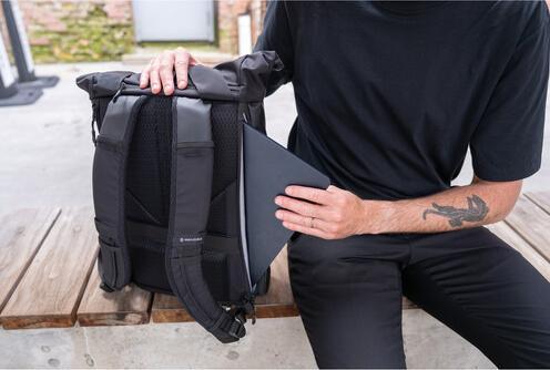 Actual product image Wandrd PRVKE EDC 18L Black (Camera backpack, 18 l)