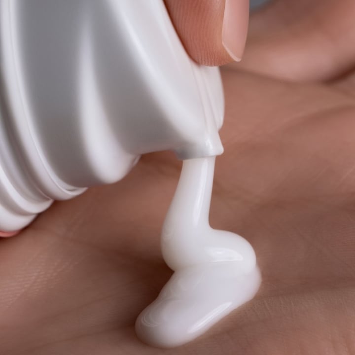 Actual product image Living Proof Curl - Definer (100 ml)