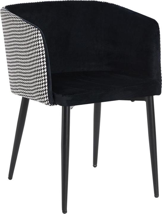Black and white houndstooth