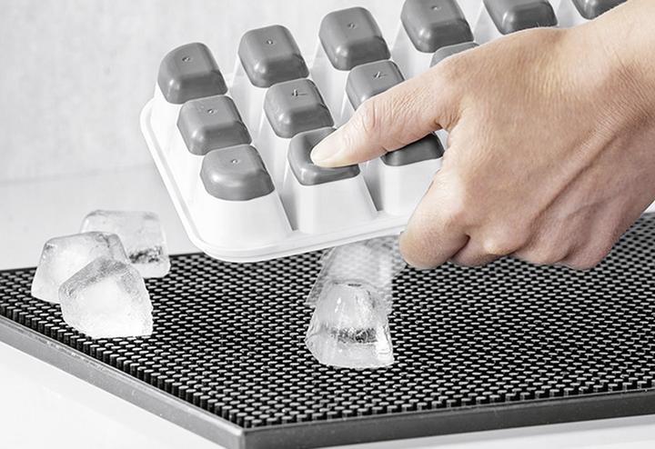 Produktbild APS Eiswürfelform, 2er-Set, je 21 Eiswürfel