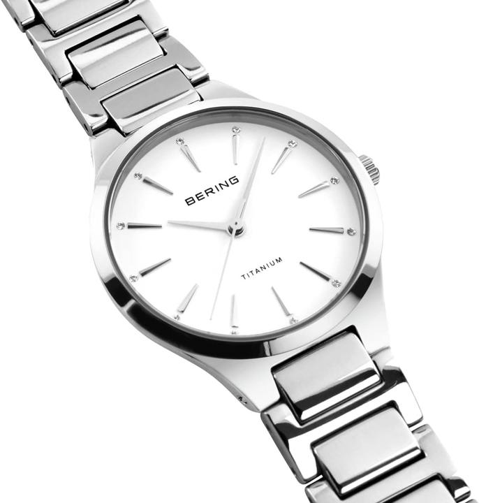 Immagine prodotto Bering Titanio (Orologio da polso analogico, 30 mm)