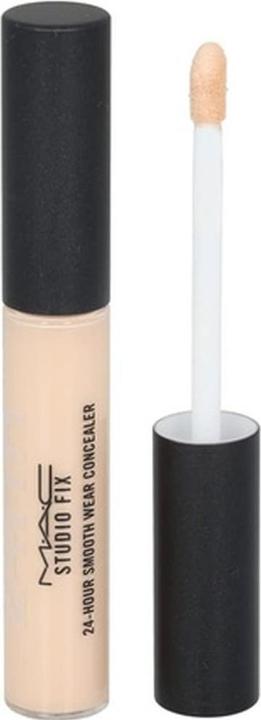 Actual product image MAC Cosmetics Studio Fix 24-Hour Smooth Wear Concealer (Product No. NC15)