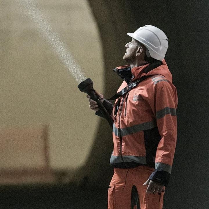 Actual product image Ledlenser P21R (29.20 cm, 12000 lm)