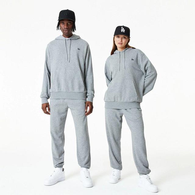 Actual product image New Era Essentials (L)