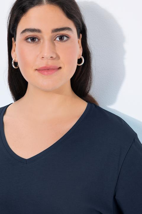 Actual product image Ulla Popken Back To Basics V-Neck Relaxed Fit Cotton Tee (42, 44)