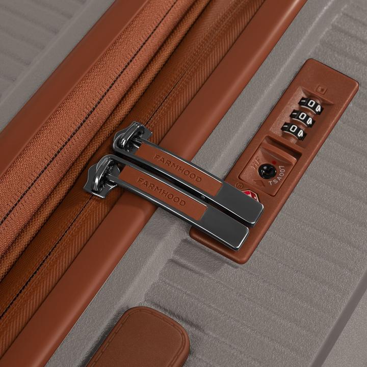 Image du produit Farmhood Eco Edition 02 4 Rollen Trolley 76 cm mit Dehnfalte (109 l)