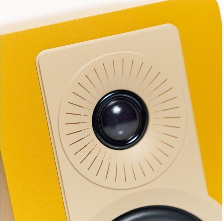 Actual product image Dali Kupid Golden Yellow (1 pair)