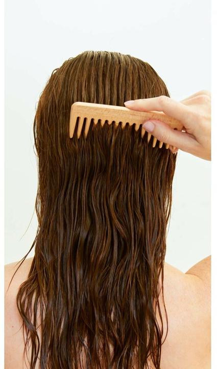 Produktbild NIVEA Color Brilliance (250 ml, Flüssiges Shampoo)