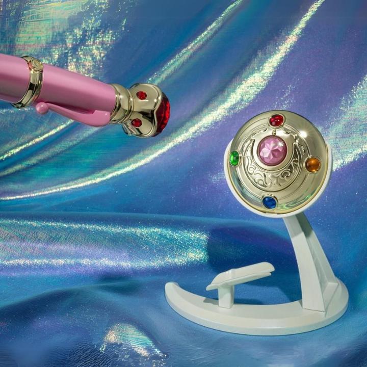 Actual product image Bandai Namco Sailor Moon Proplica Replik Verwandlungsbrosche & Verwandlungsfüller Set Brilliant Color Edition