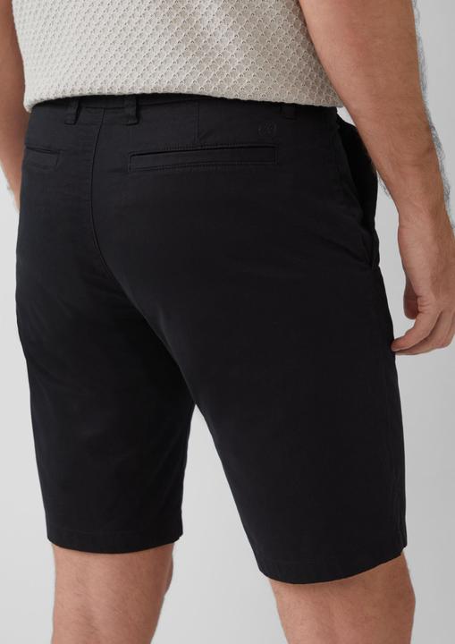 Produktbild S.Oliver Bermuda Chino-Shorts aus feinem Baumwollstretch (48)
