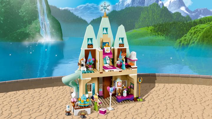 Immagine prodotto LEGO Celebrazione del castello di Arendelle (41068, LEGO Disney)