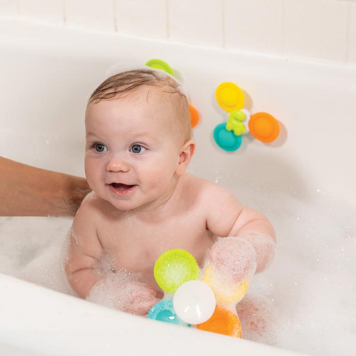Actual product image Infantino Spinner-Badespielzeug aus Silikon mit Saugnapf, ab 6 Monate, Mehrfarbig, 3er-Set