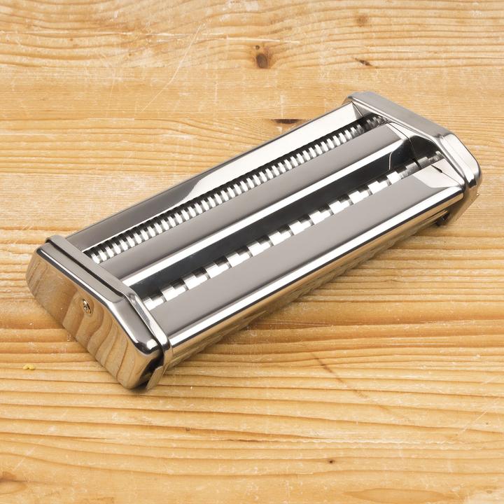 Actual product image Girmi IM91 pasta machine