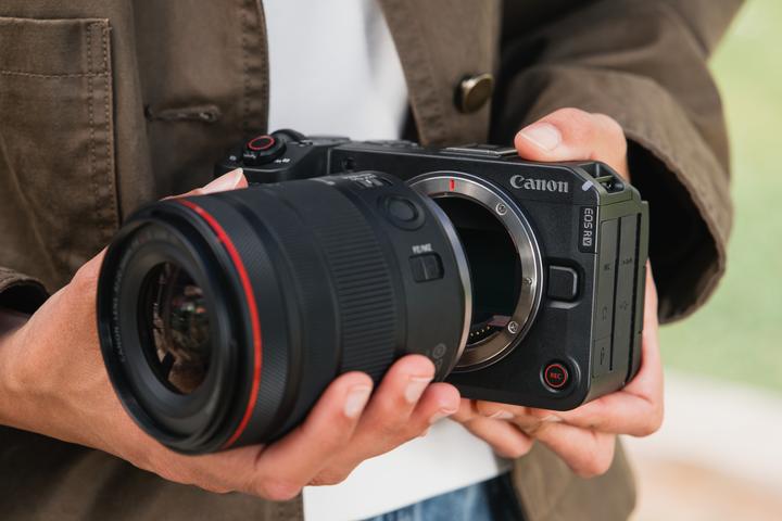 Produktbild Canon EOS R6 V Gehäuse (32.50 Mpx, Vollformat)