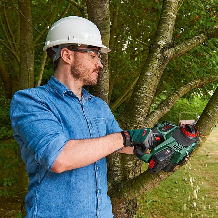 Actual product image Bosch Home & Garden Universal Chain (Battery chain saw)