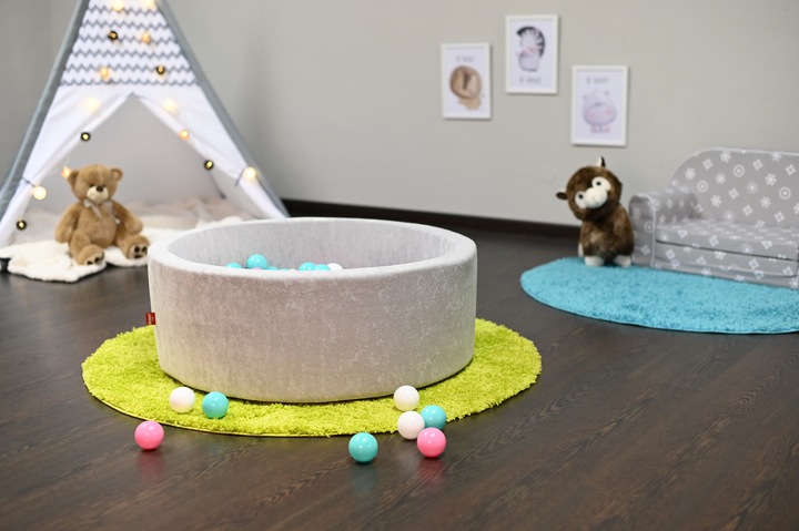 Produktbild Knorrtoys Bällebad soft - "Grey" - 300 balls rose/creme/lightblue (ca. 6cm Durchmesser)