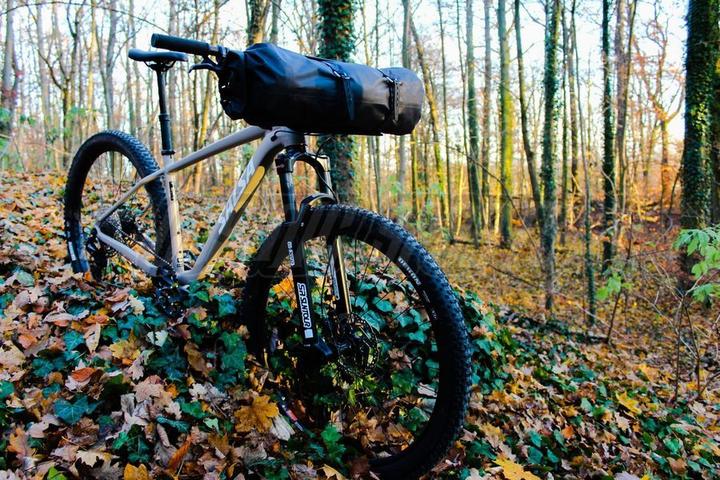 Produktbild NG Sports Zeera Lenkertaschensystem Gestell, 34x18,5cm inkl. 2x Fixplus Strap Gummizurrband, 66cm