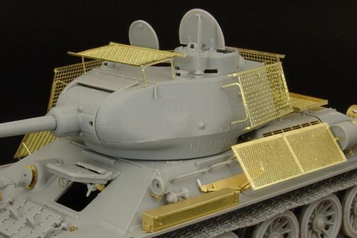 Actual product image Hauler T-34-85 Improvised chute