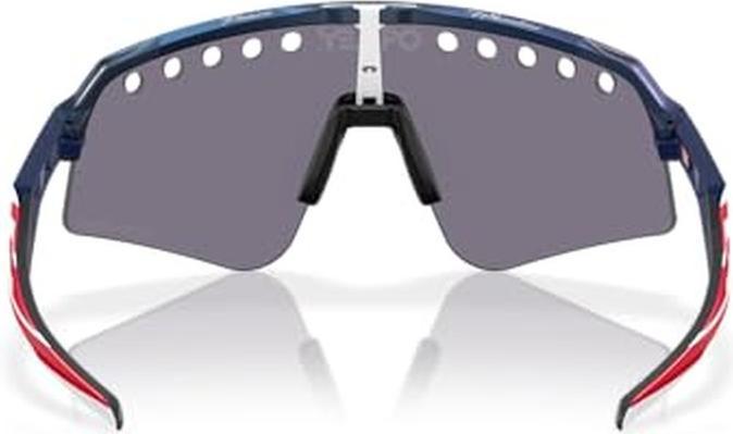 Actual product image Oakley Sutro Lite Sweep (Blue Colorshift, Grey)