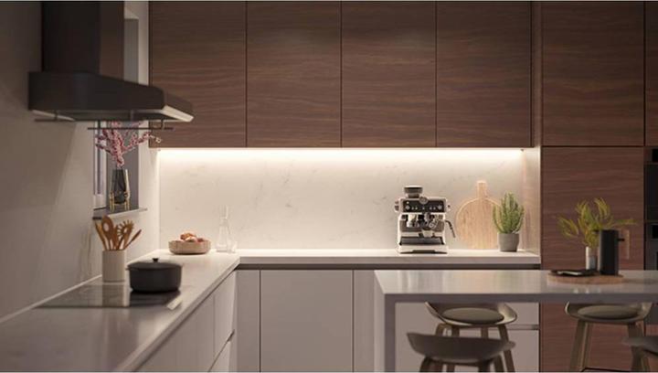 Actual product image Philips Hue Lightstrips BT Extension (RGBW, 100 cm, Indoor)