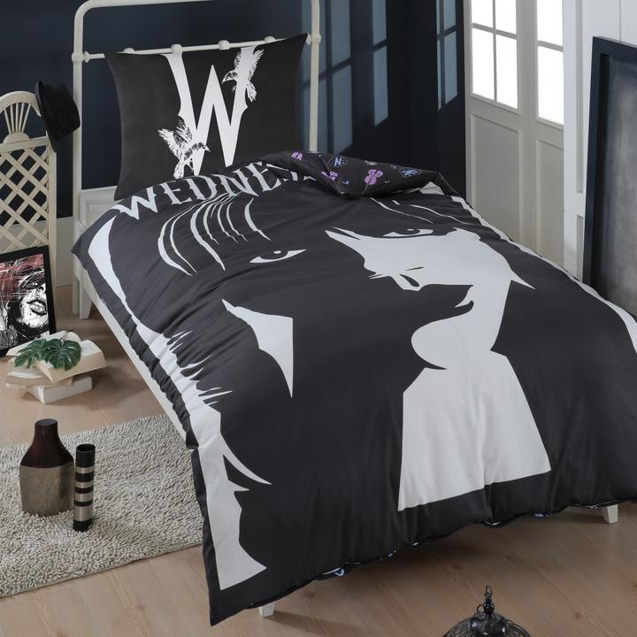 Produktbild Wednesday Addams (160 x 210 cm, 65 x 100 cm)