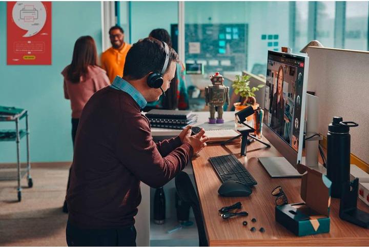 Immagine prodotto Poly Voyager Focus 2 (Senza fili, USB-C)
