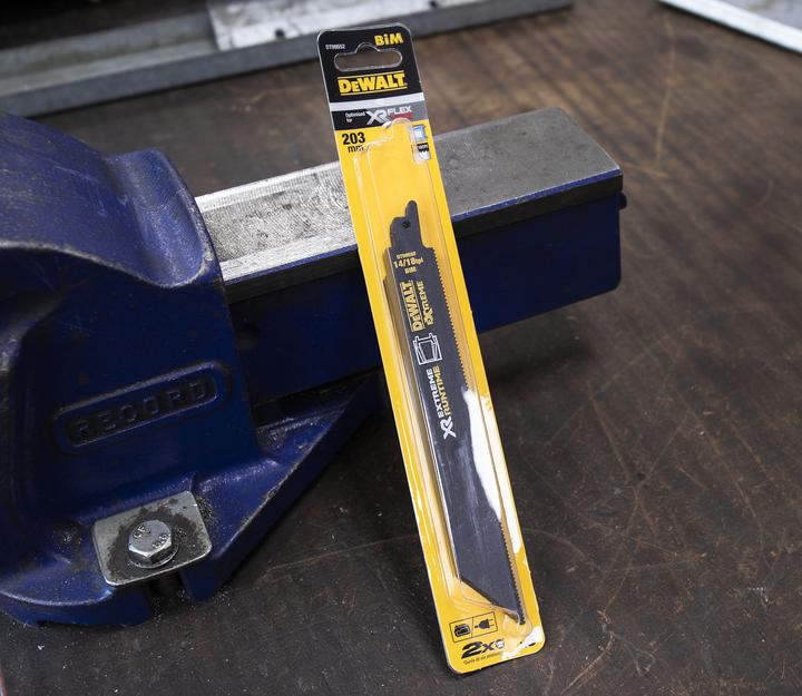 Actual product image DeWalt Sabre saw blade