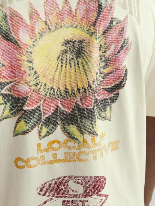 Actual product image Jack & Jones Rückenprint Rundhalsausschnitt T-shirt T-shirt (S)