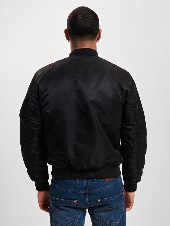 Actual product image Alpha Industries MA-1 VF 59 (M)