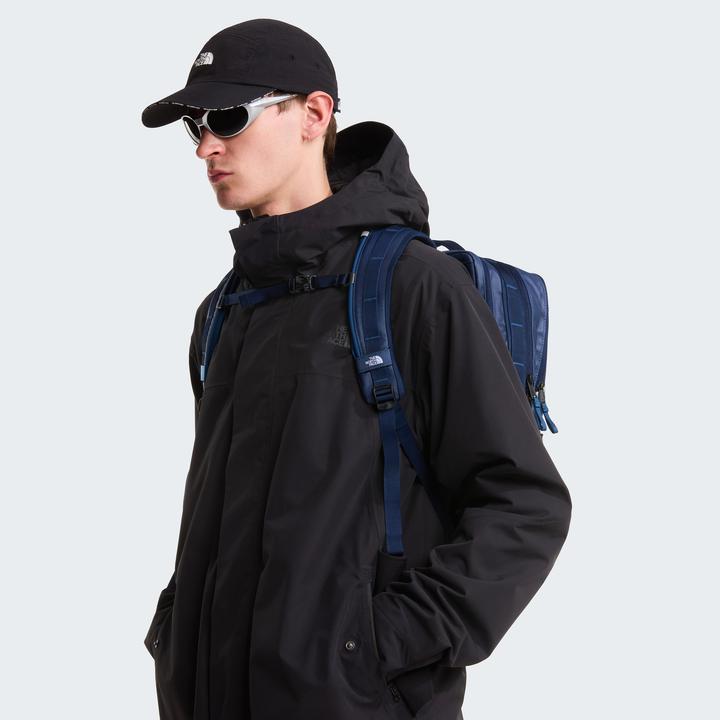 Produktbild North Face Base Camp Voyager (26 l)