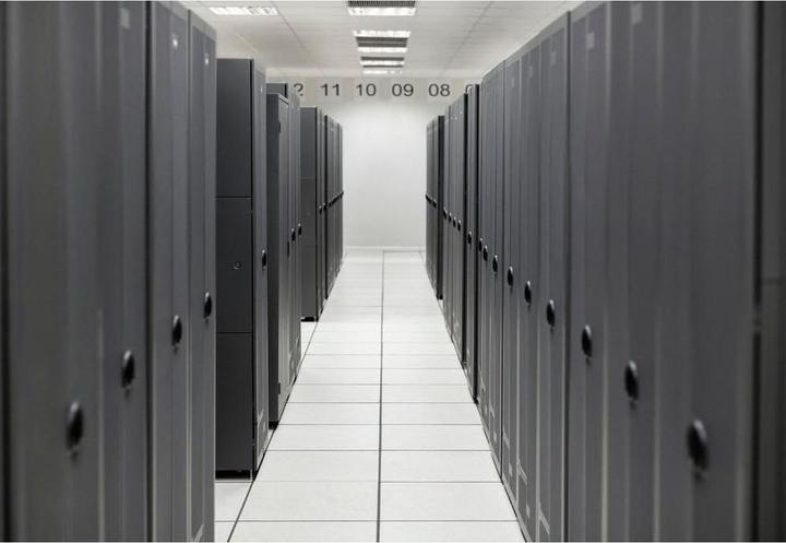 HPE E MR216i-p, Gen11, x16 Lanes, without Cache, PCI, SPDM Plug-in Storage, Controller